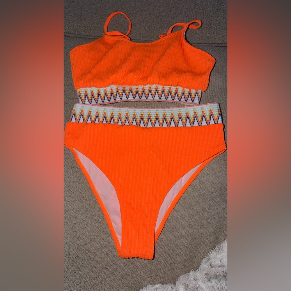 Bright Orange Two-Piece Ribbed Bikini with Zigzag Waistband